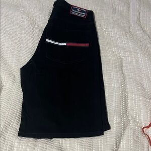 Vintage Tommy Hilfiger 90s denim jean shorts black 31 waist  10” inseam like new